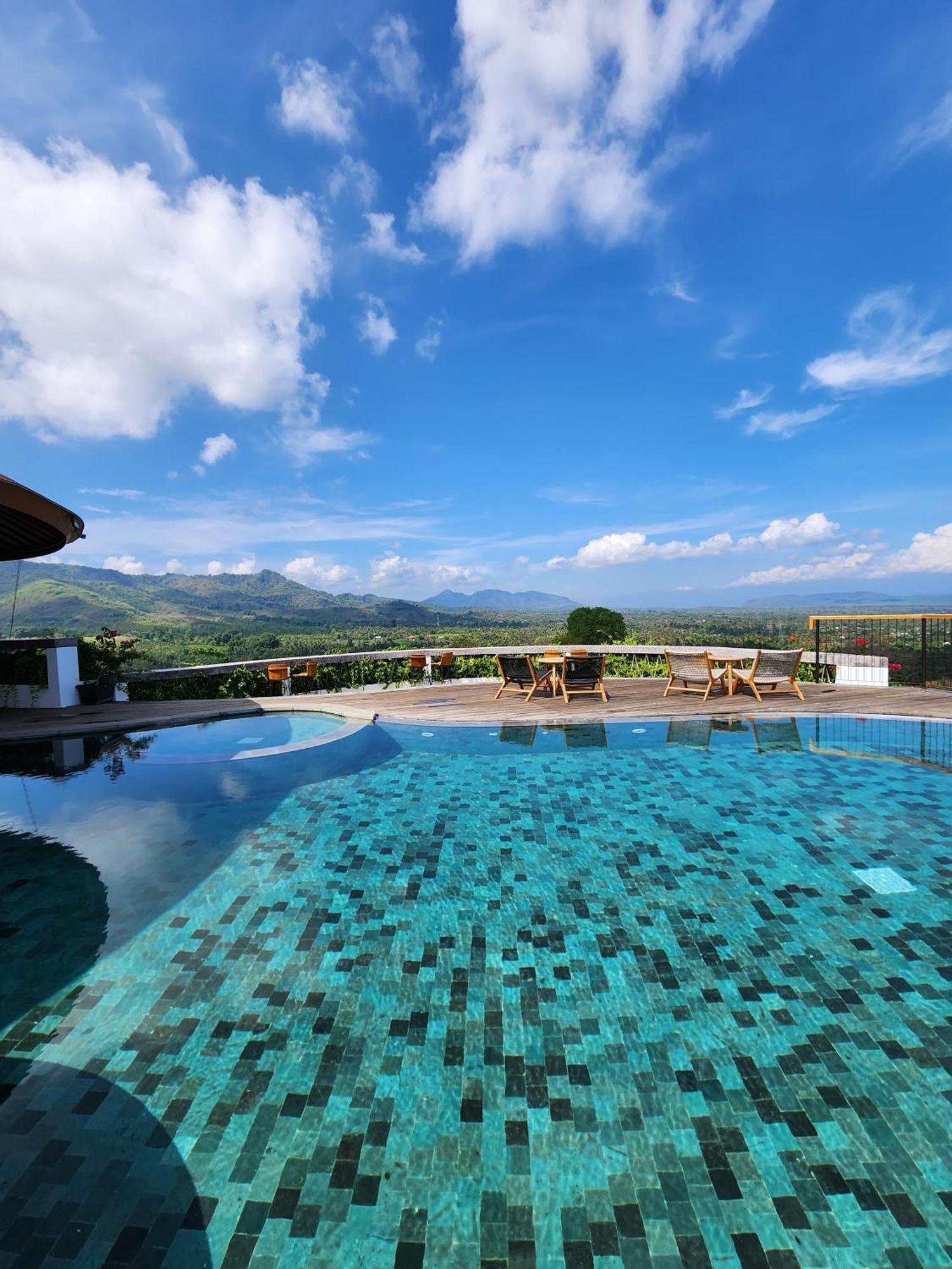 Villa Bukit Barat Sumberkima Pemuteran (Bali)
