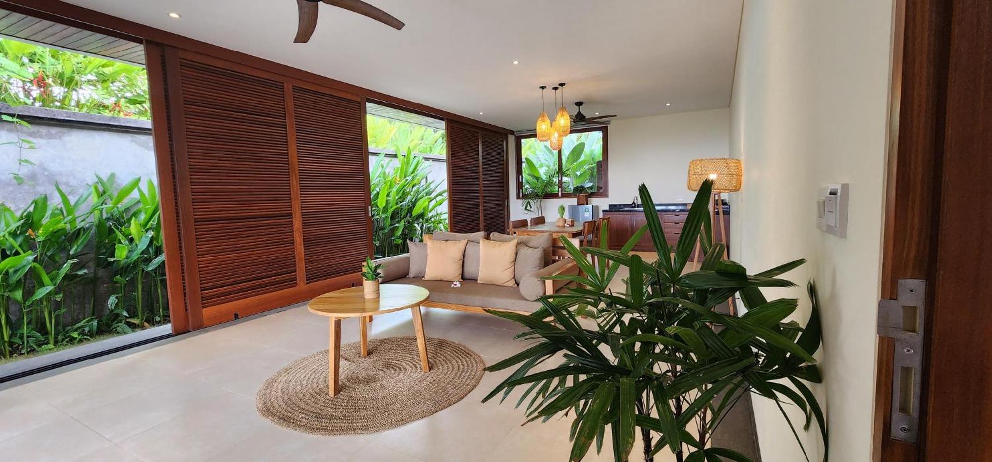 Villa Bukit Barat Sumberkima